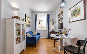 Dousmani Corfu Old Town One-Bedroom Apartment